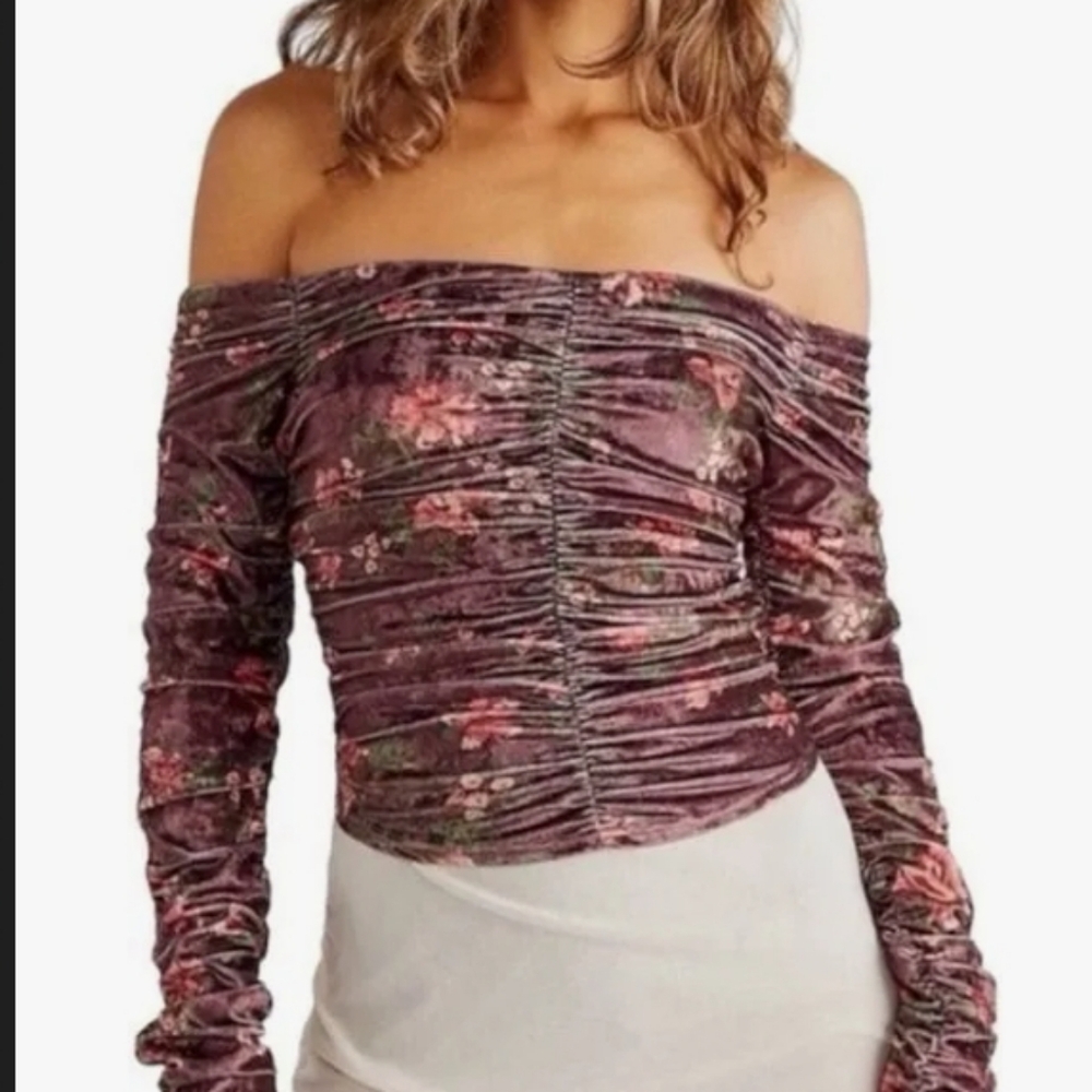 Free people Reina Top Off The Shoulders Velour Floral Size S
